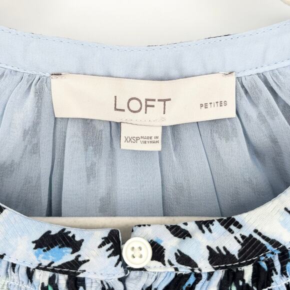 Loft Blue Animal Print Ruffle Collar Long Sleeve Textured Top Size XXSP - Picture 7 of 7